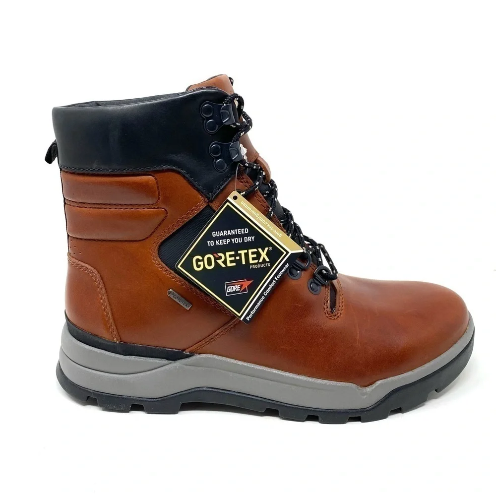 Clarks Un Atlas Hi Top GTX Waterproof Hiking Boots Brown